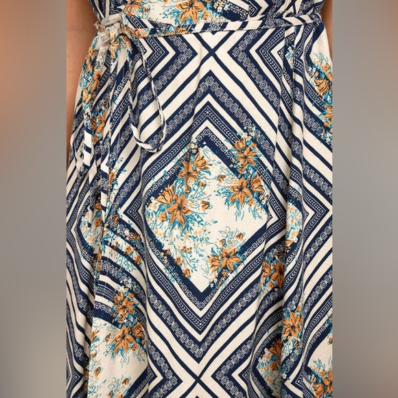 O'Neill Leelee Light Beige Print Wrap Dress - XS - Picture 4 of 13